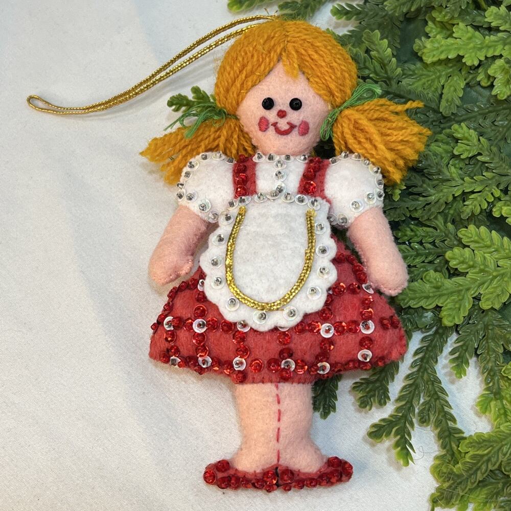 Vintage Bucilla Felt Christmas Ornament Wizard of Oz Jeweled Sequin Dorothy 5.5โ